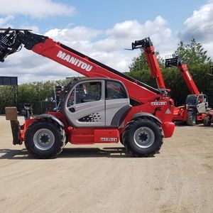 Meet your Posher, Joel